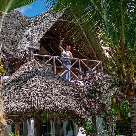 Beachfront Villa Ladha Ya Zanzibar Джамбиани Экстерьер фото
